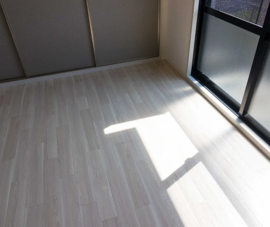 Laminate Flooring construction detail